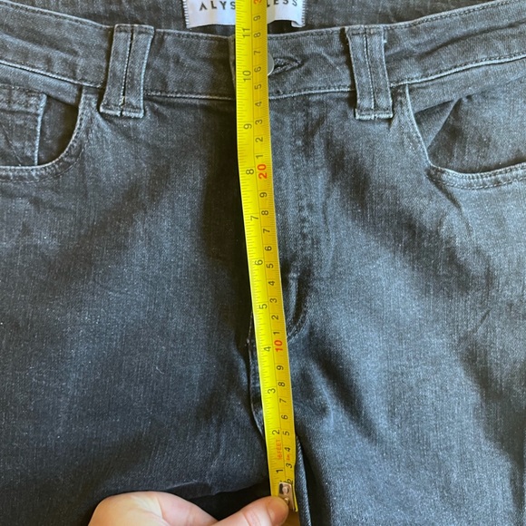 Black flair crop jeans - Picture 10 of 13